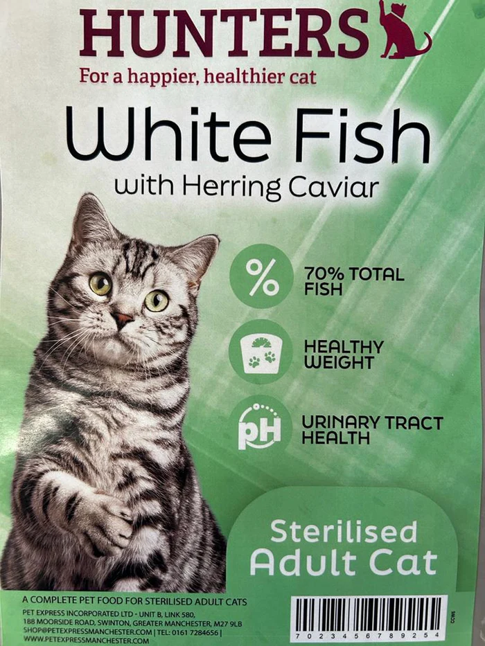 Pet Shop Online Hunters White Fish with Herring Caviar